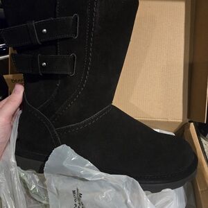 BearPaw Black Boots